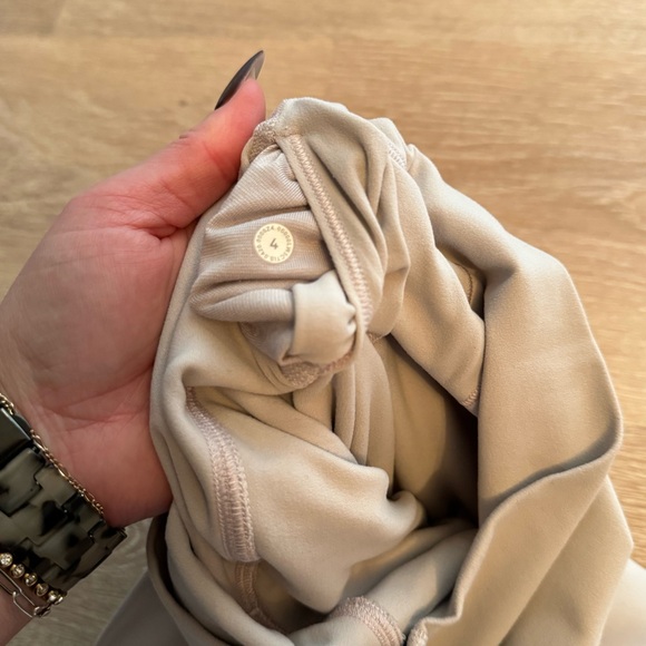 lululemon Align High-Rise Pant 28" - Picture 4 of 4